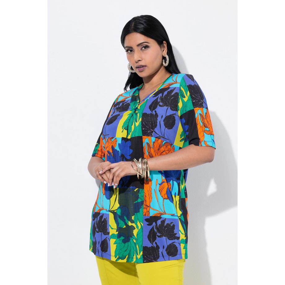 Ulla Popken T-shirt Motif Feuilles Coupe Évasée Col V Manches Courtes  