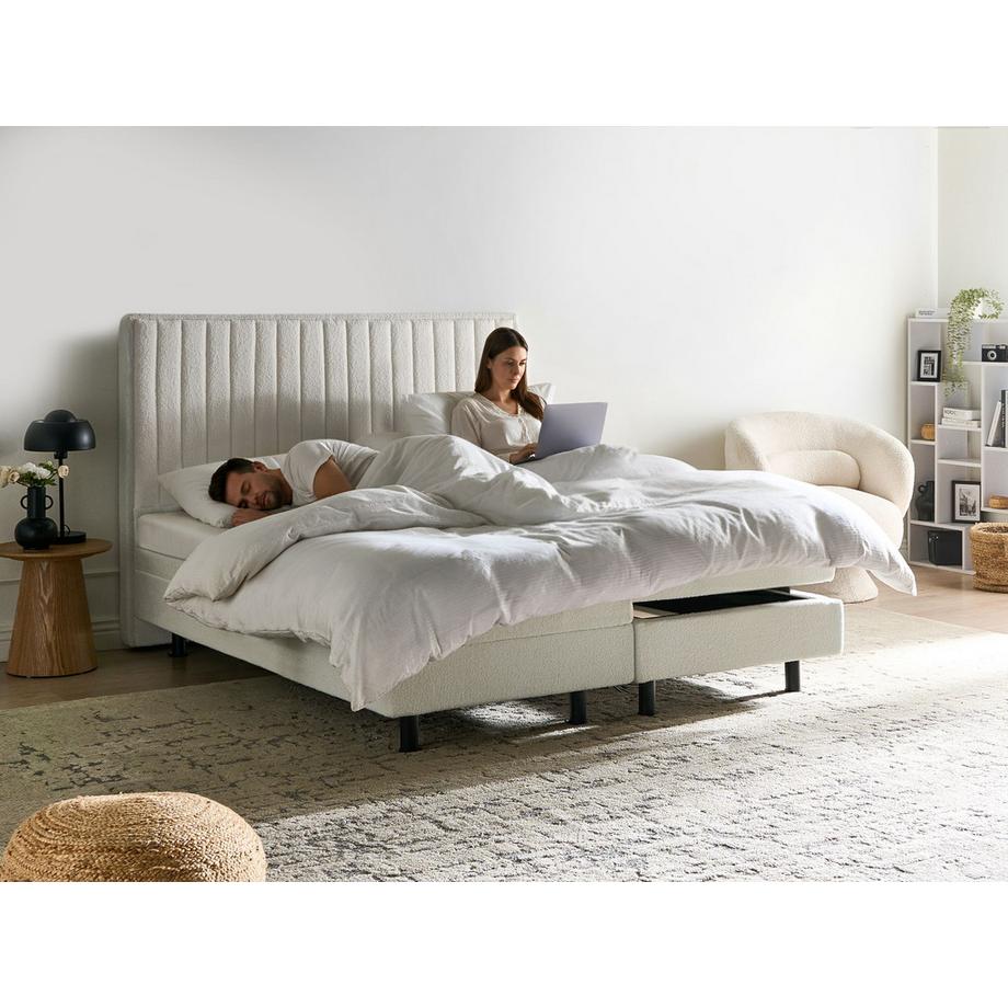 Beliani Lit réglable en Bouclé Scandinave DUKE II  