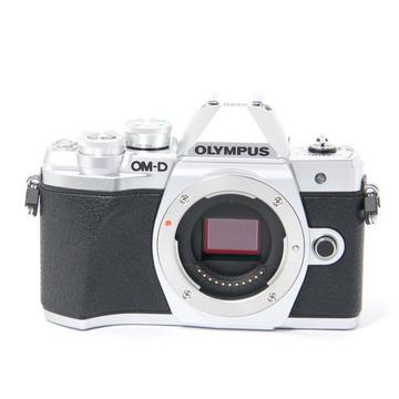 Olympus om-d e-m10 mk III S (Kitbox) Silber