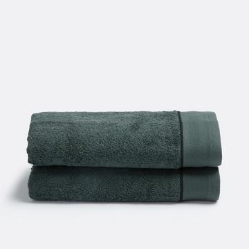 Lot 2 serviettes de toilette en coton peigné 675g/m2