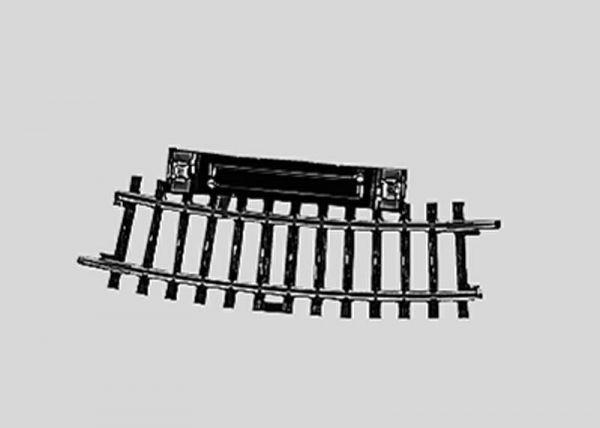 märklin          Inhalt:                    Länge 1/2 = 15°. Radius 360 mm. Momentkontakt über Fahrzeugschleifer.                                                              