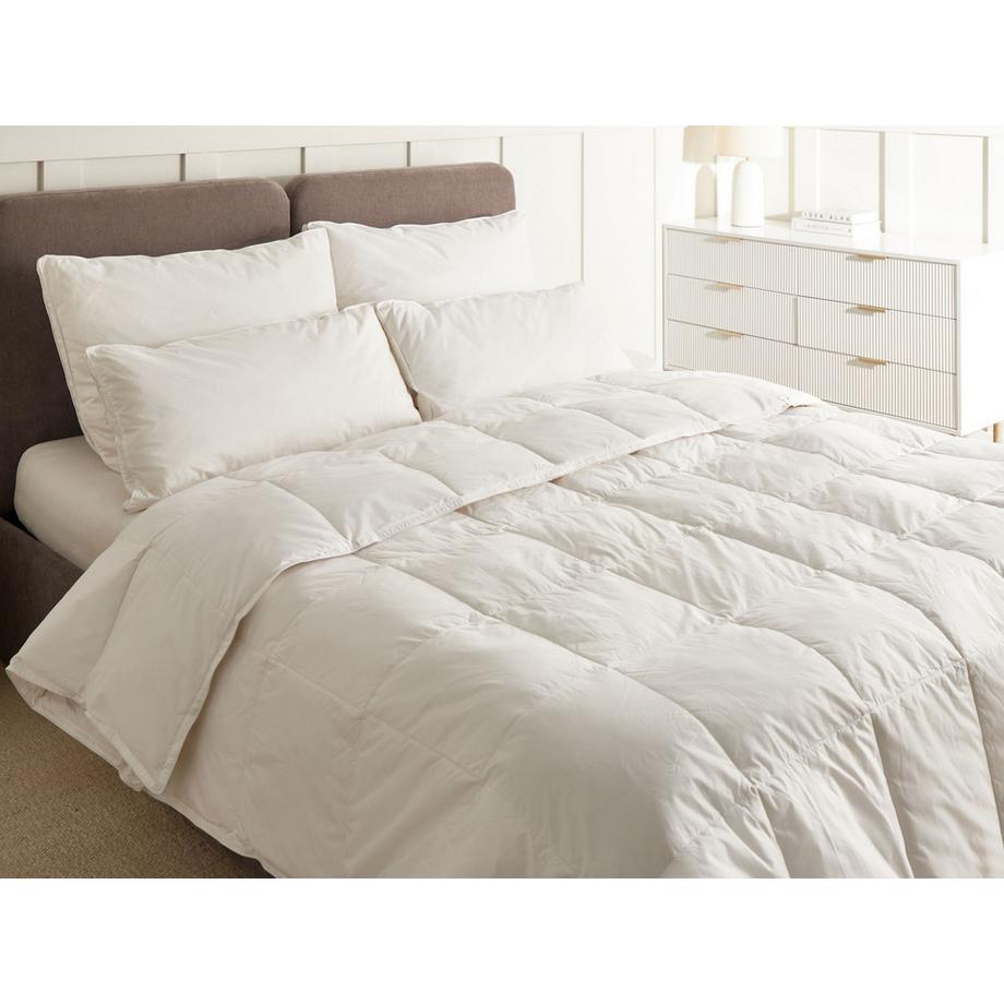 Beliani Extra warme Bettdecke aus Japara Baumwolle GRIVOLA  