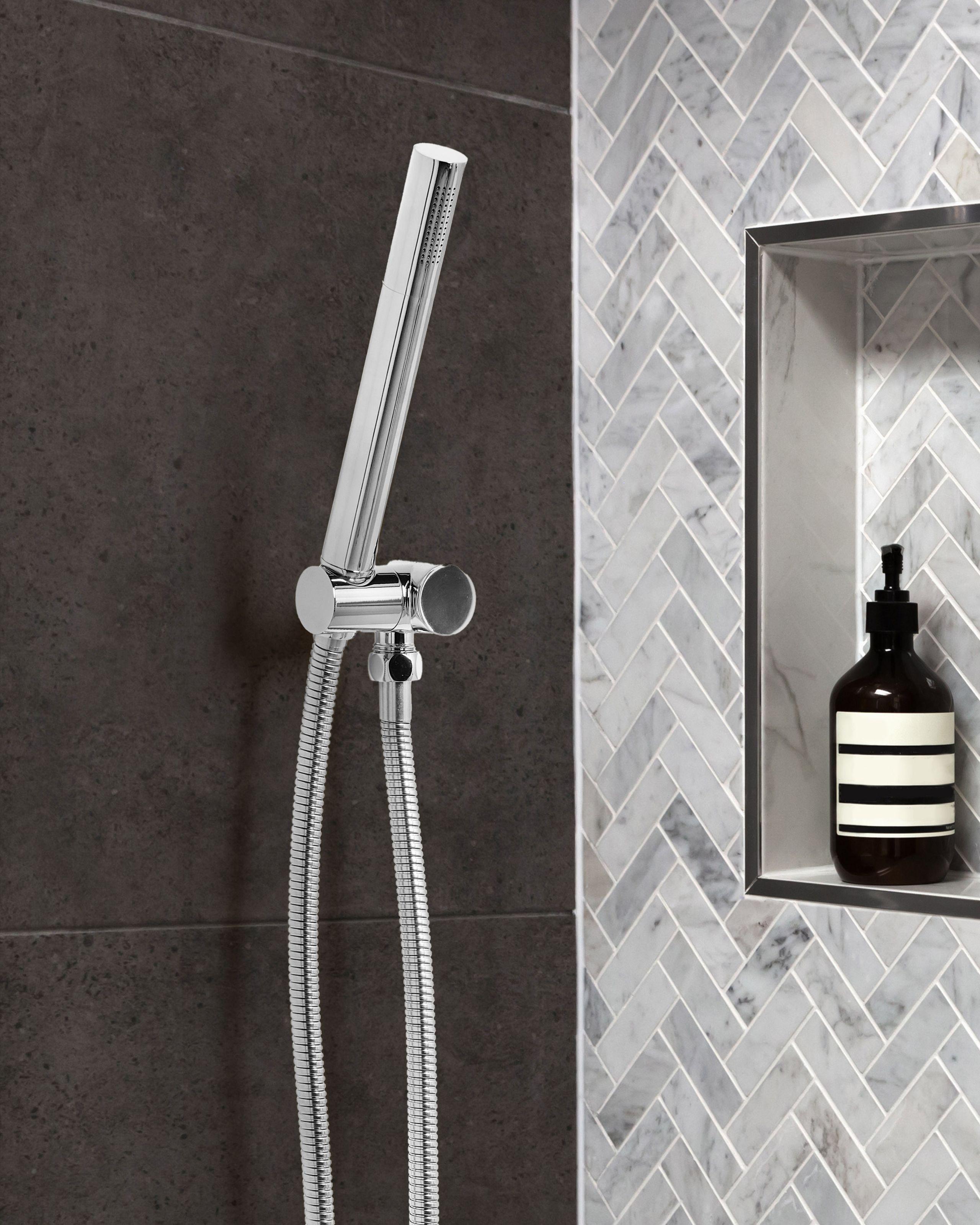 Beliani Pommeau de douche en Laiton Minimaliste MARFAU  