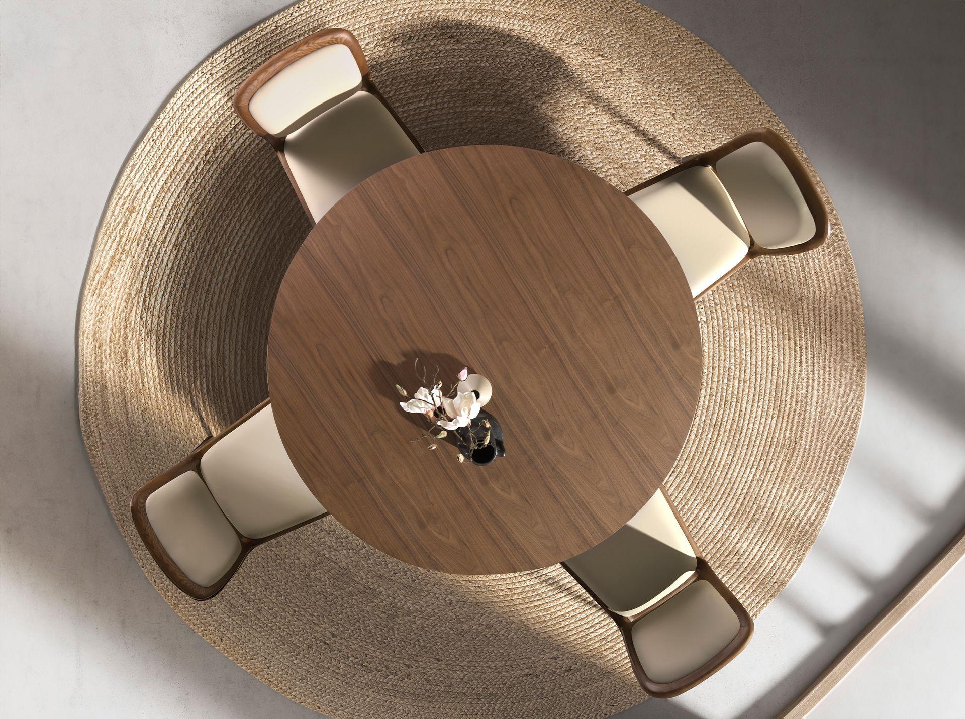 ANGEL CERDA Runder Esstisch Nussbaum und Stahl metallic sand  