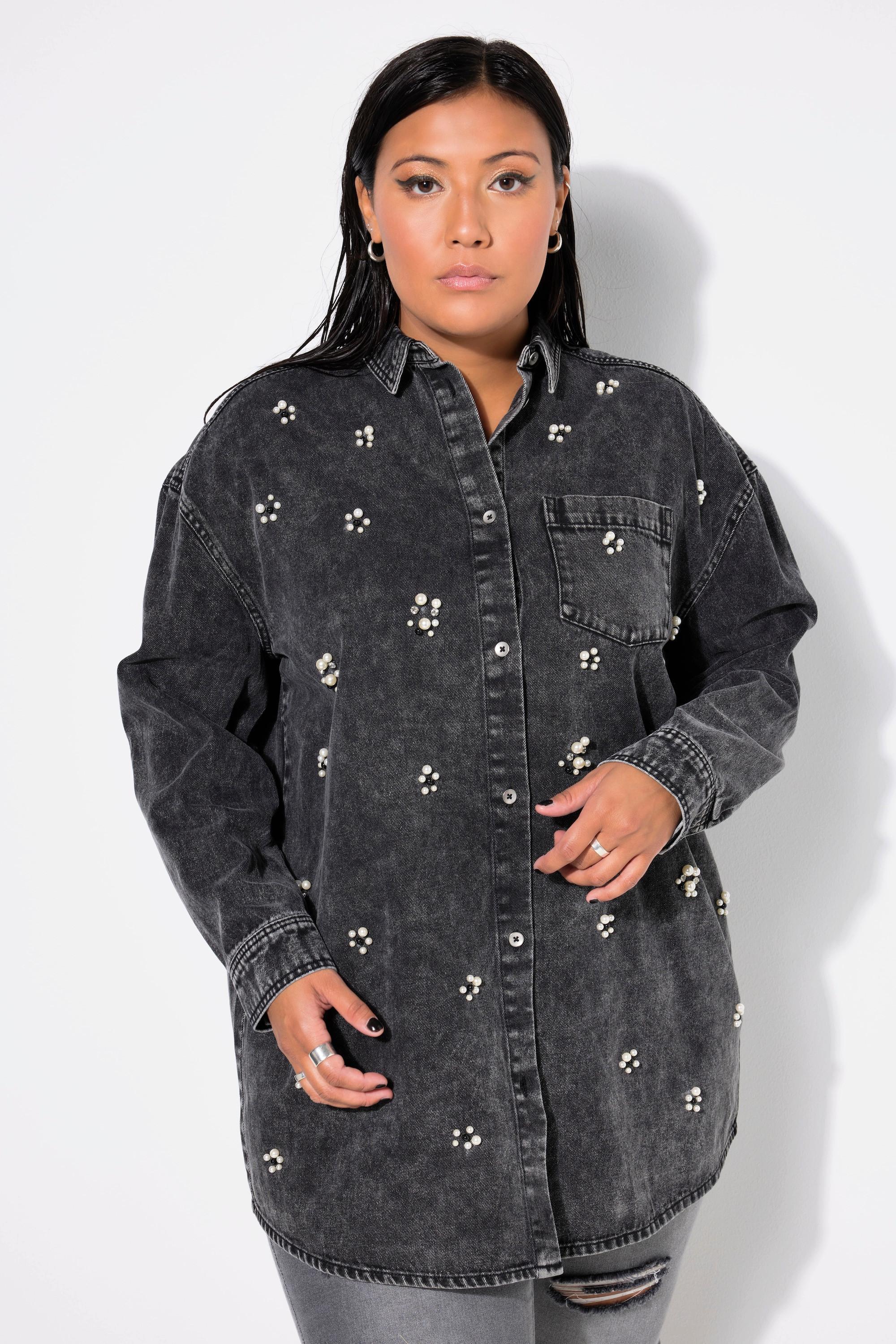 Studio Untold  Chemisier en jean, long et oversize, avec perles fantaisie 