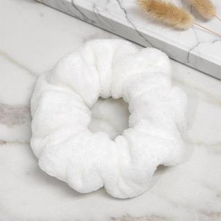 B2X  Scrunchie per capelli in pelliccia sintetica - bianco 