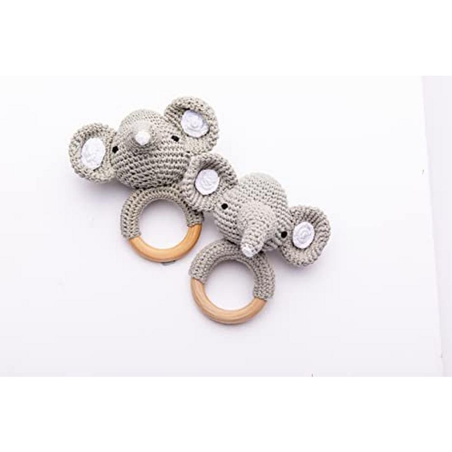 Activity-board  Crochet bébé hochet crochet bois saisir bébé hochet cadeau pour la naissance fait main 