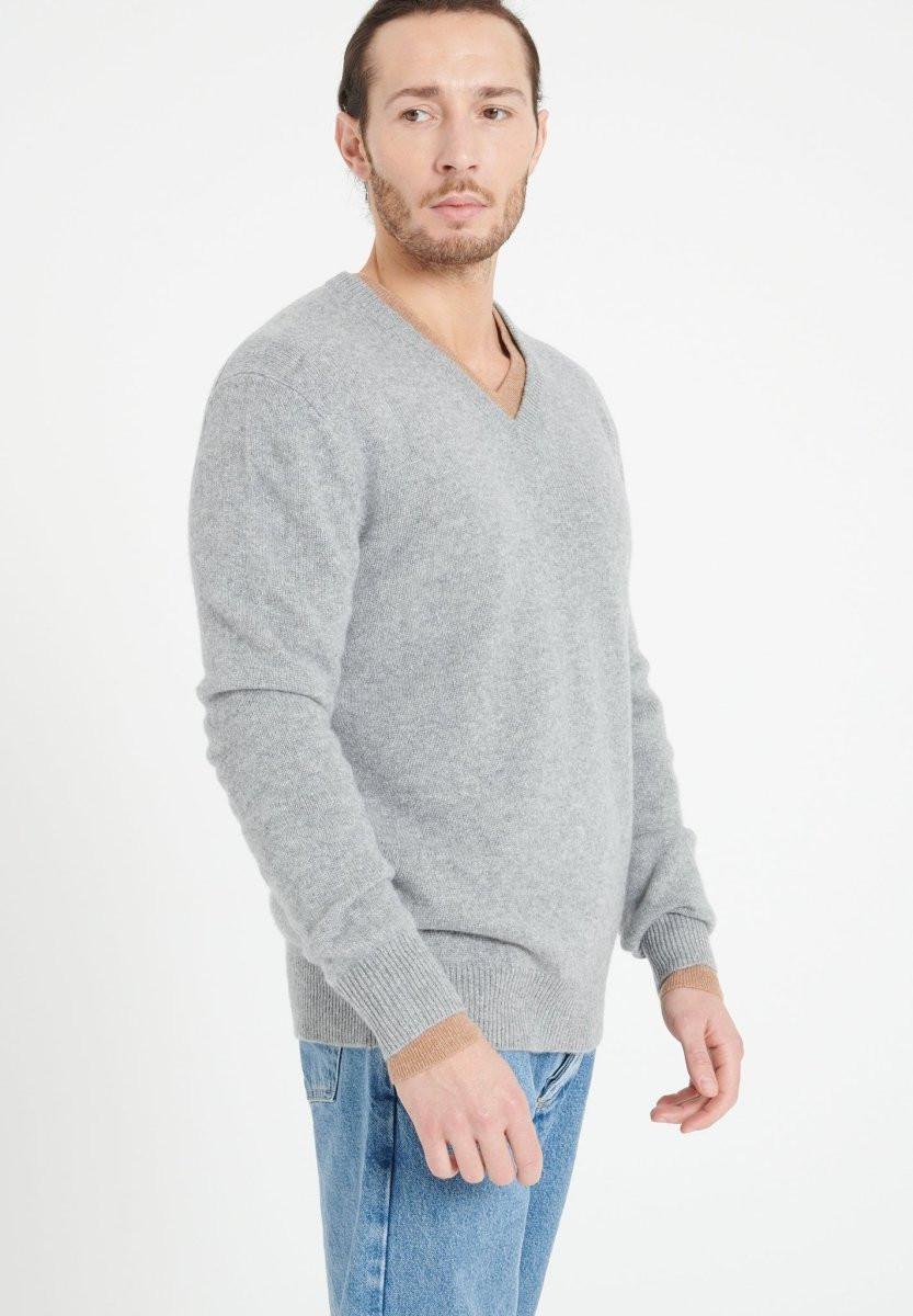 Studio Cashmere8  LUKE 13 Maglione con scollo a V 4 strati - 100% cashmere 