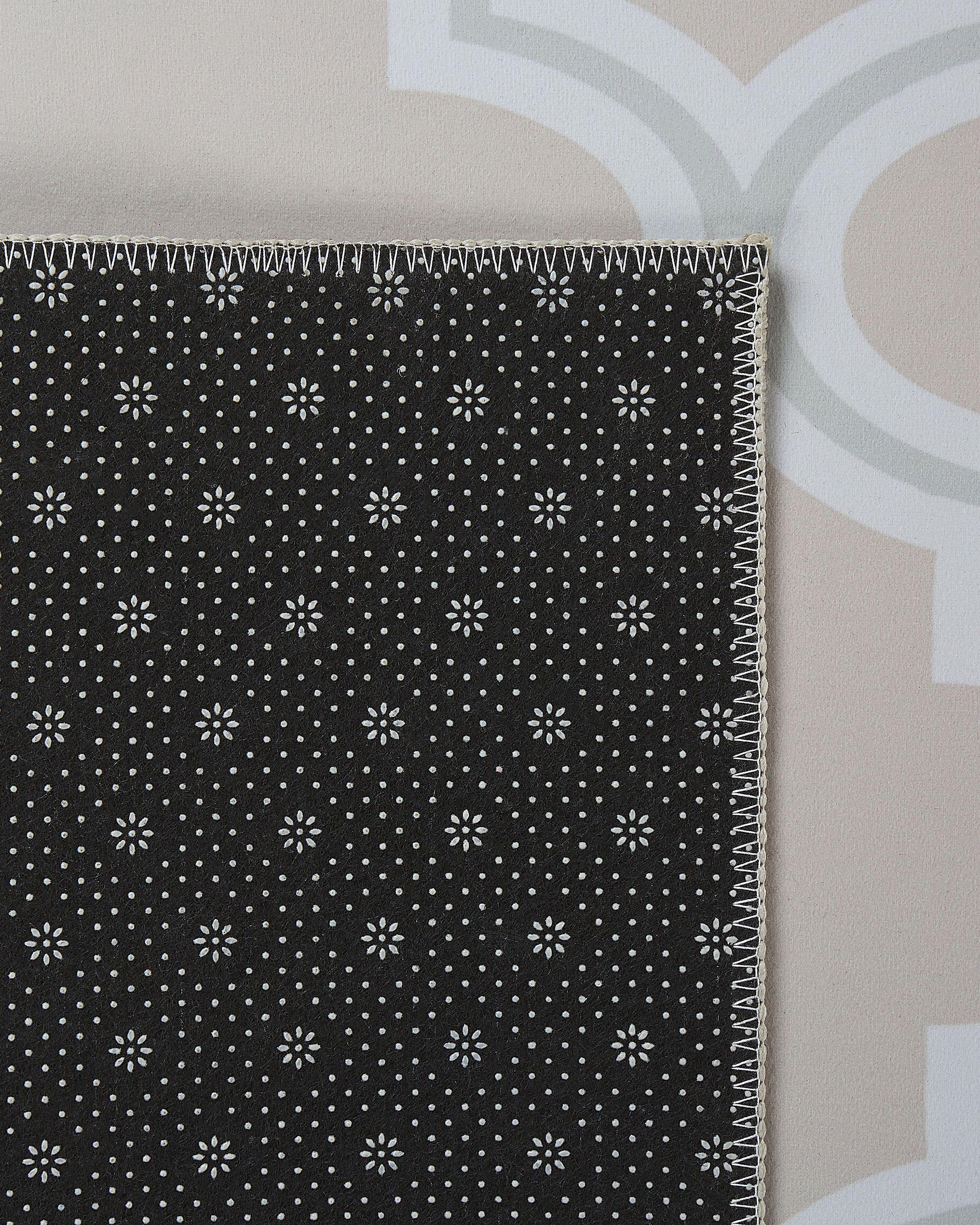 Beliani Teppich aus Polyester Klassisch KADAYAL  