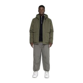 Revolution Kurze Regenjacke mit Kapuze und Reissverschlusstaschen  