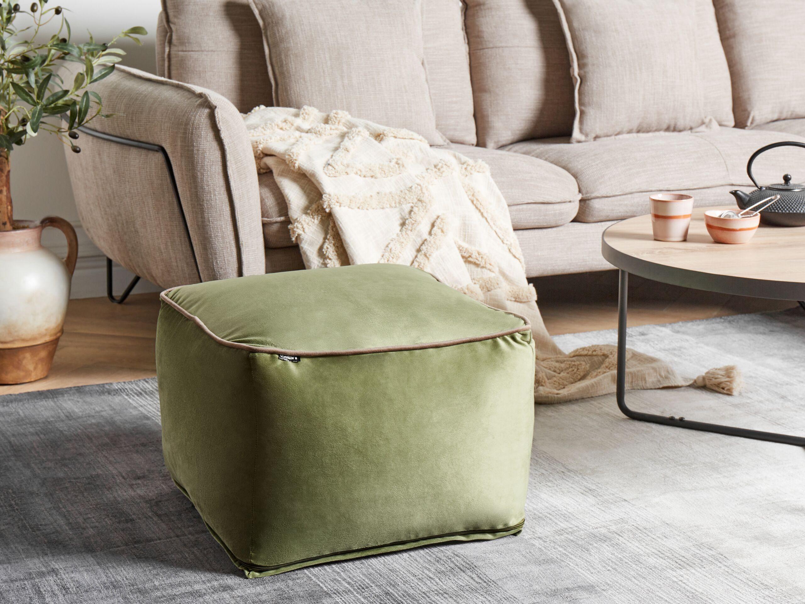 Beliani Pouf en Velluto Classico DAREYN  