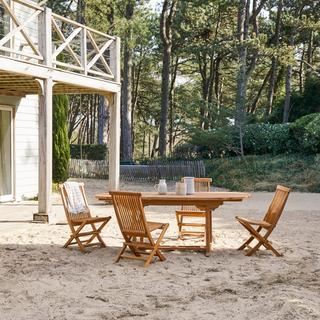 Tikamoon Ensemble de jardin ovale en acacia massif 4 chaises Capri  