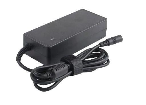 CoreParts  Universal Laptop Netzadapter 90W 