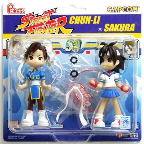 Medicom  Statische Figur - Street Fighter - Chun-Li VS Sakura 