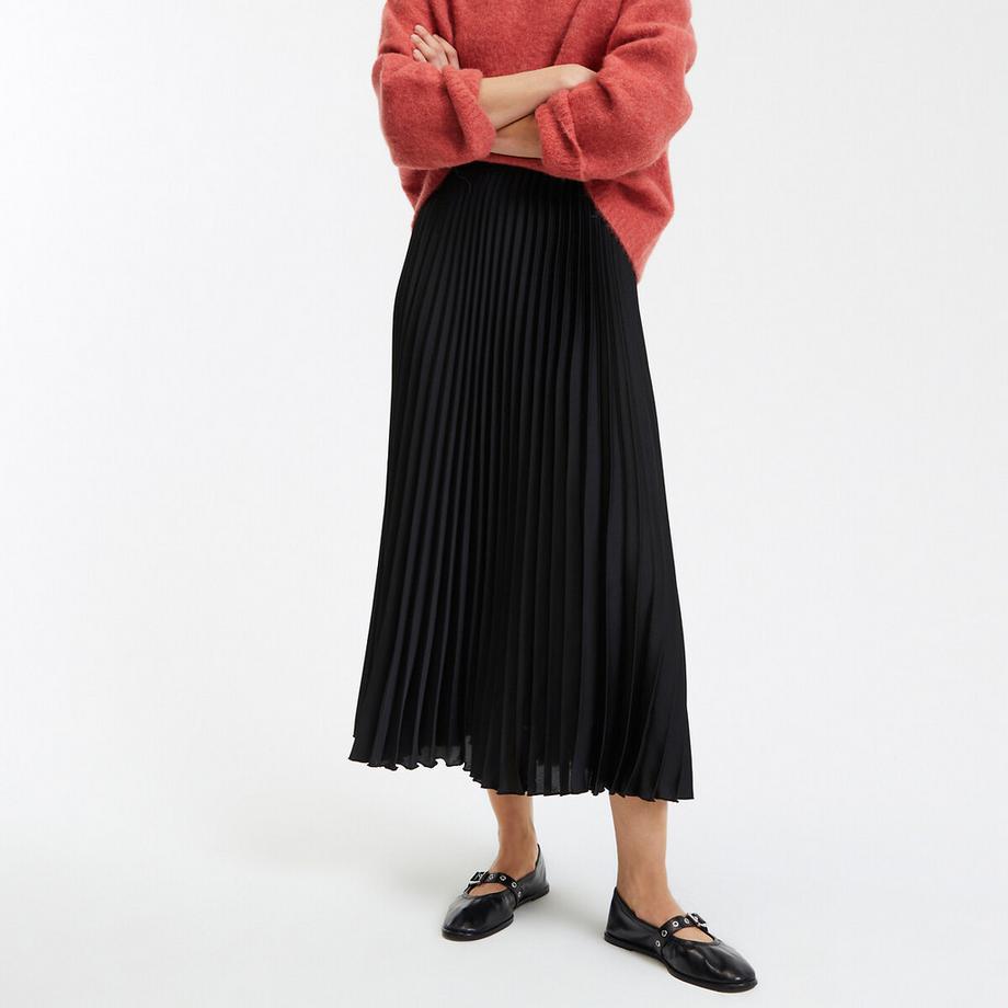 Langer Faltenrock mit elastischer Taille