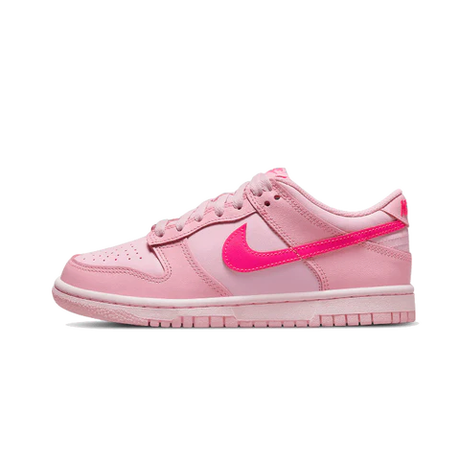 NIKE  Dunk Low Triple  (Barbie) 