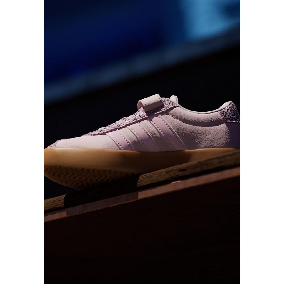 adidas VL Court 3.0 Sneakers  
