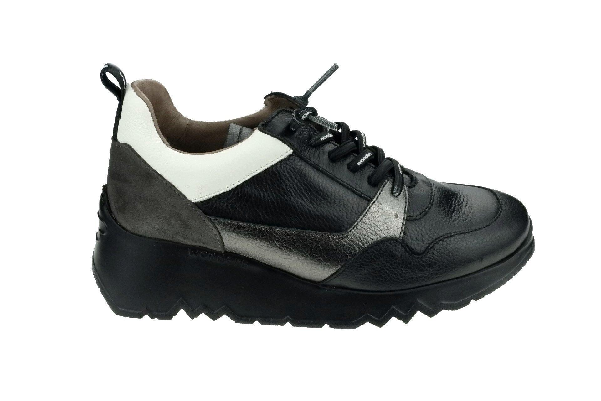 Image of Suki - Leder Sneakers Damen Schwarz 35