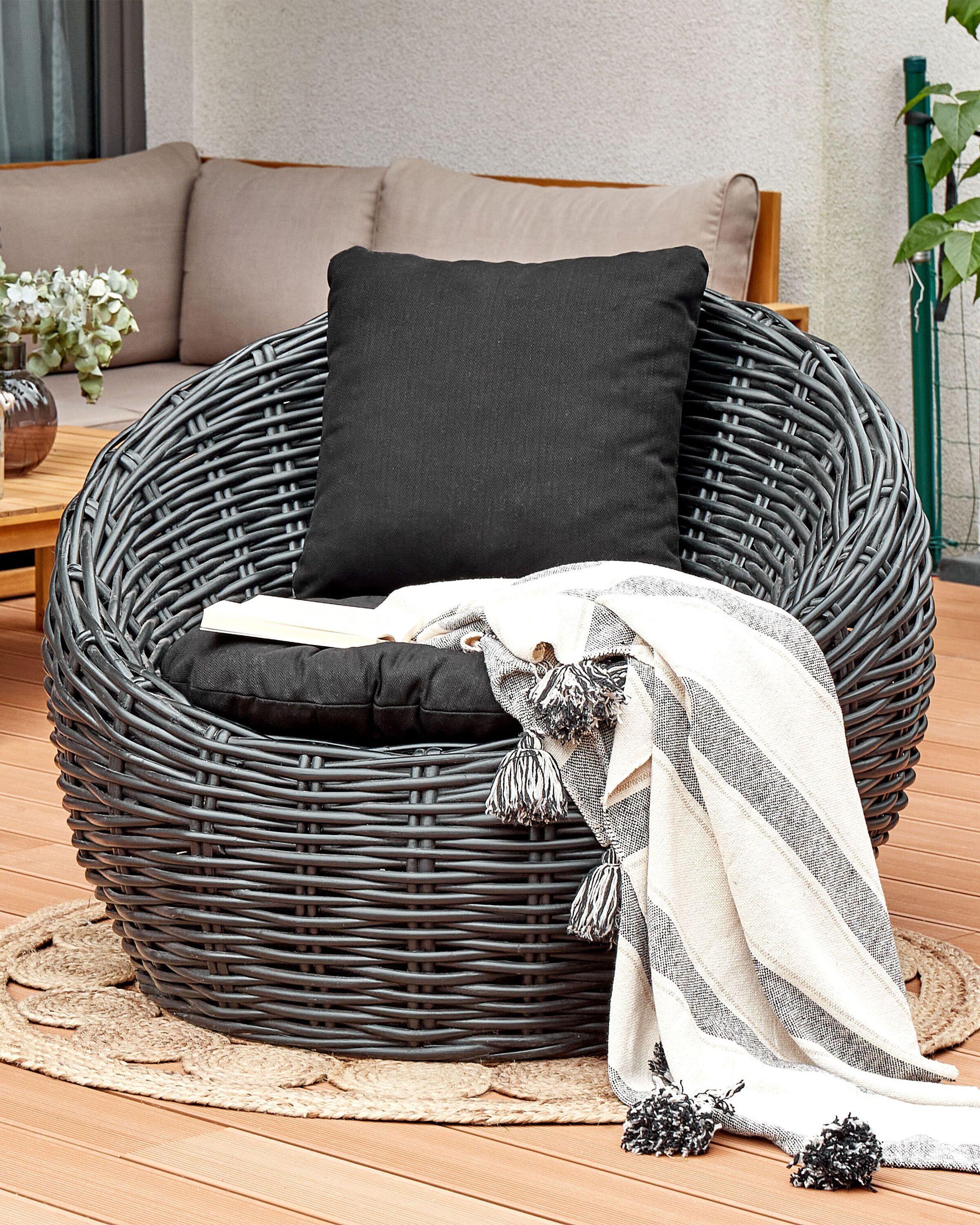 Beliani Gartenstuhl aus Rattan Boho LERICI  