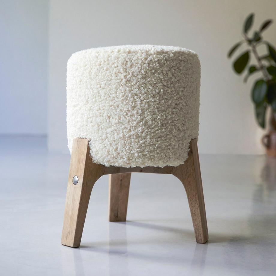 Tikamoon Sitzhocker M Himalaya aus massiver Eiche Drum  