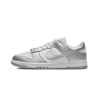 NIKE  Dunk Low Metallic Silver 