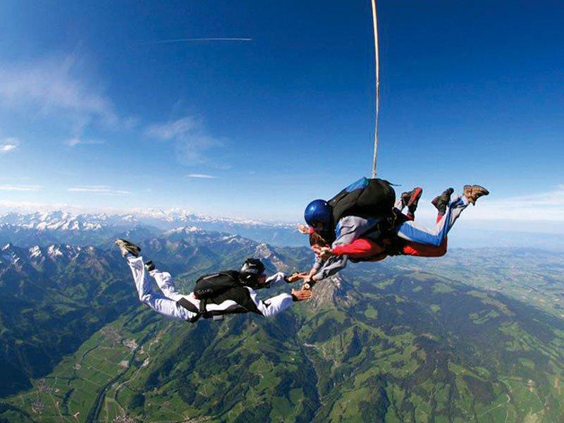 Smartbox  Découvrez la France vue du ciel: 1 saut en parachute en tandem pour 1 personne - Coffret Cadeau 