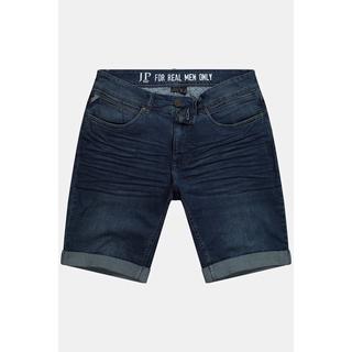 JP1880  Bermuda en jean ultra-léger. Coupe Regular Fit, 5 poches. Disponible jusqu'au 74. 