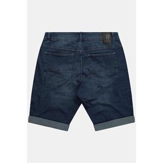 JP1880  Bermuda en jean ultra-léger. Coupe Regular Fit, 5 poches. Disponible jusqu'au 74. 