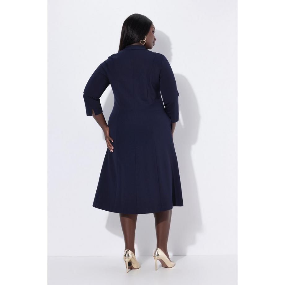 Ulla Popken Midi Puntokleid Kelchkragen V-Ausschnitt 3/4-Arm  