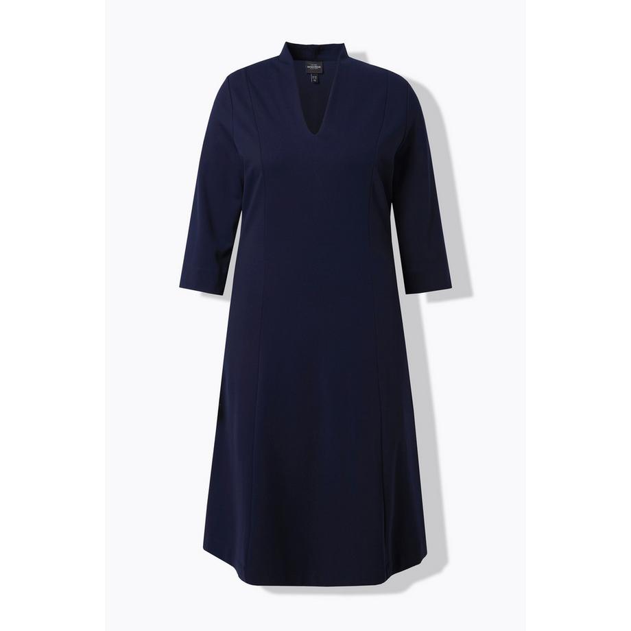 Ulla Popken Midi Puntokleid Kelchkragen V-Ausschnitt 3/4-Arm  