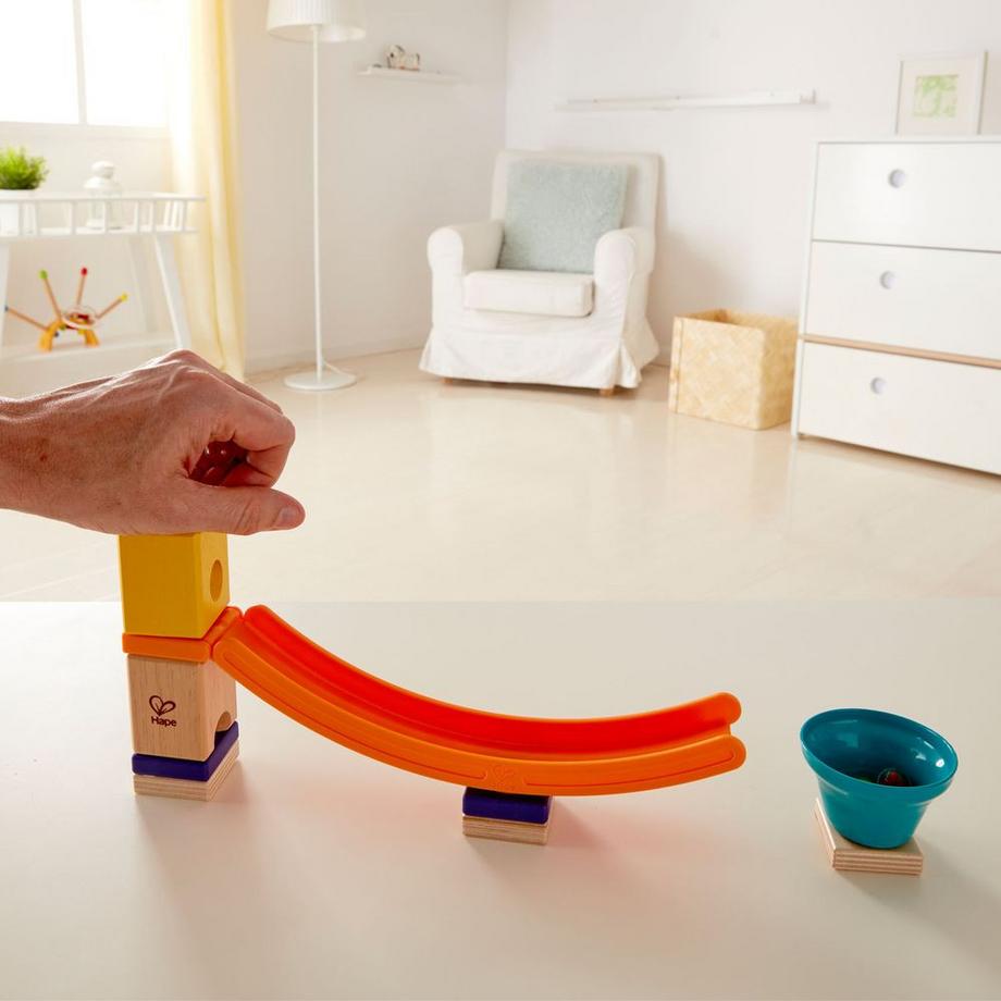 Hape  E6023 Mega Skatepark, Zubehör für Quadrilla Kugelbahnen, Murmel-Sprungchance, ab 4 Jahren, mehrfarbig 