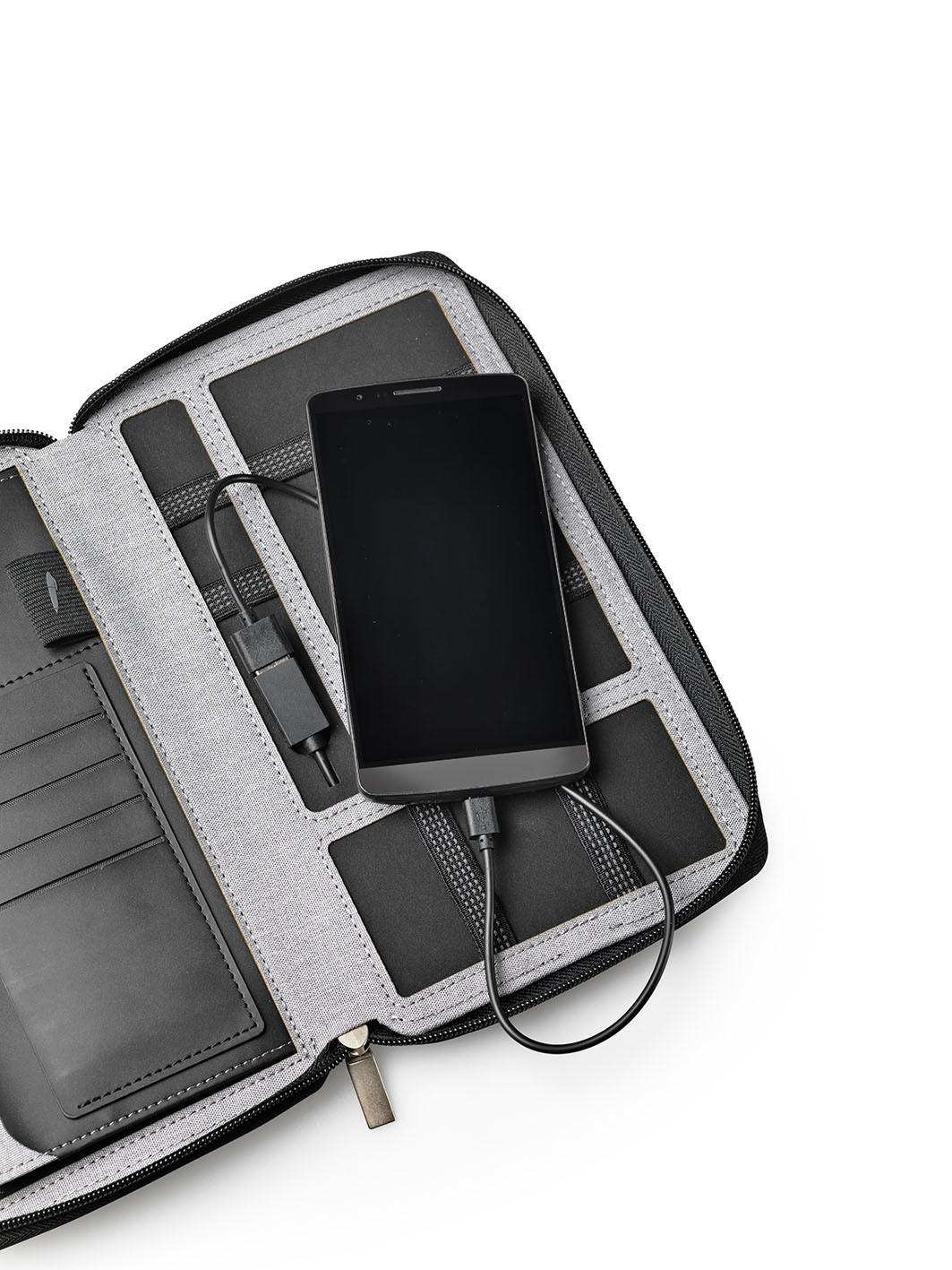 dufco by styro Reisemappe mit Powerbank 4000 mAh "Smart Organizers", grau mit dufco Logo, 14x24.2x2.8cm  