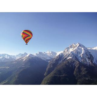 Smartbox  1 volo in mongolfiera sulle Alpi della Valle d'Aosta all'alba per 2 - Cofanetto regalo 