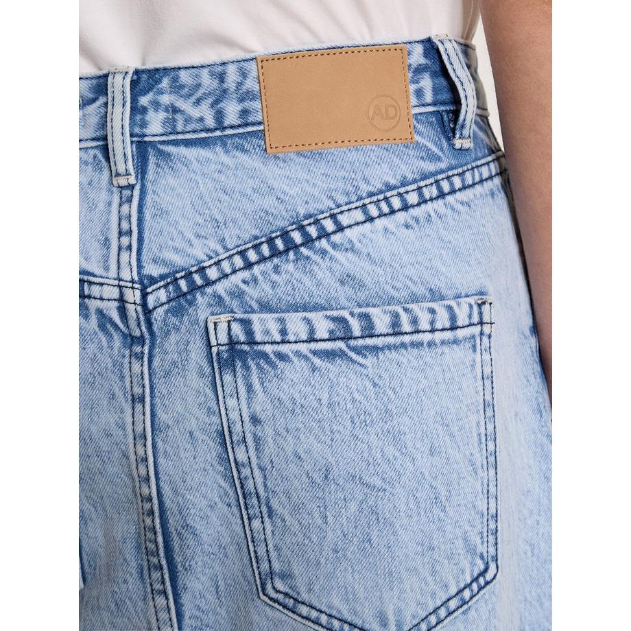 APRICOT Amara Jupe Midi en Denim Ornée de Perles  
