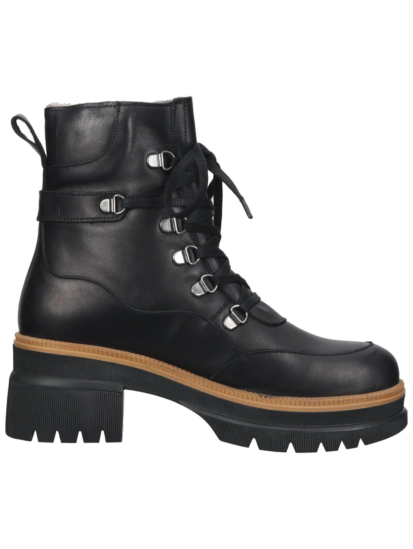 ILC  Stiefelette 