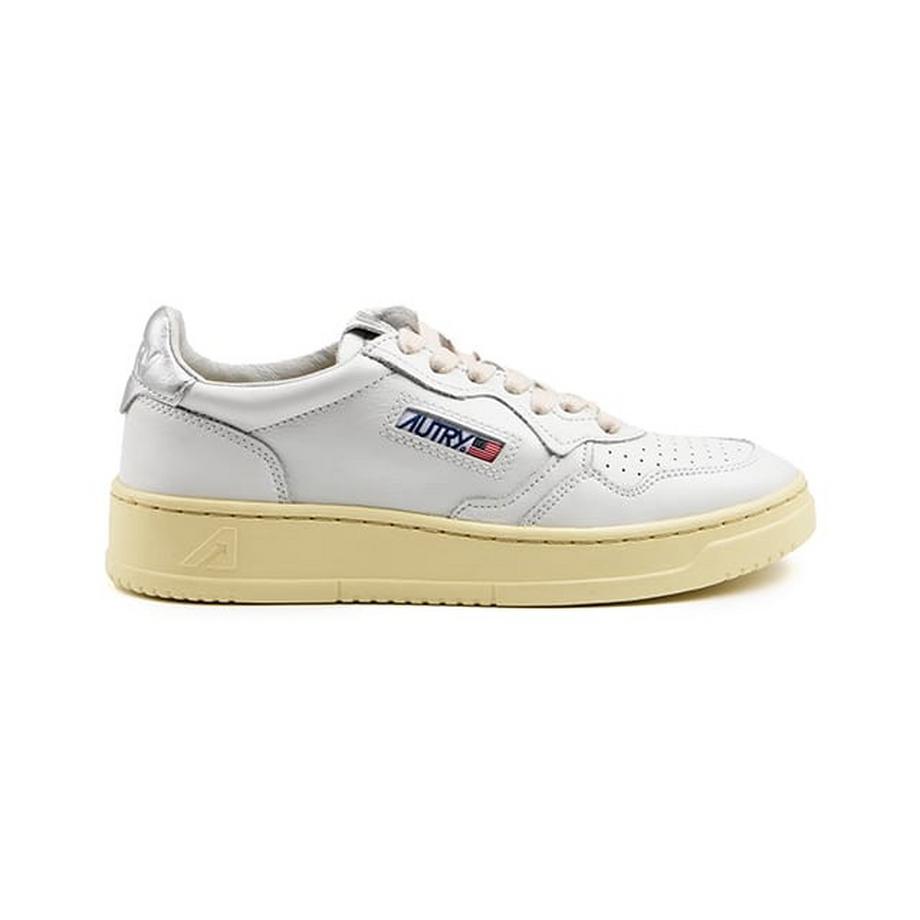 Autry Medalist Low Top Sneakers  