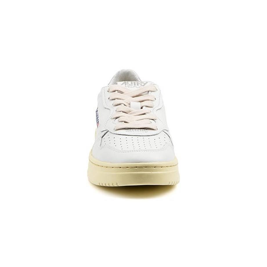 Autry Medalist Low Top Sneakers  