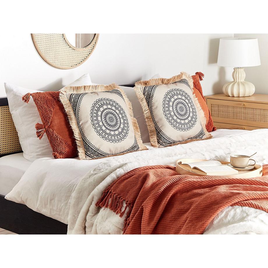 Beliani Dekokissen 2er Set aus Polyester Boho AGRIMONY  