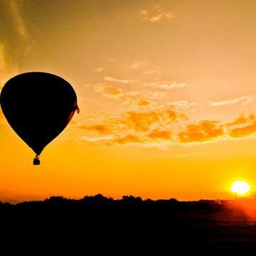 Vol privé en montgolfière en Romandie avec photos incluses (pour 2 personnes)