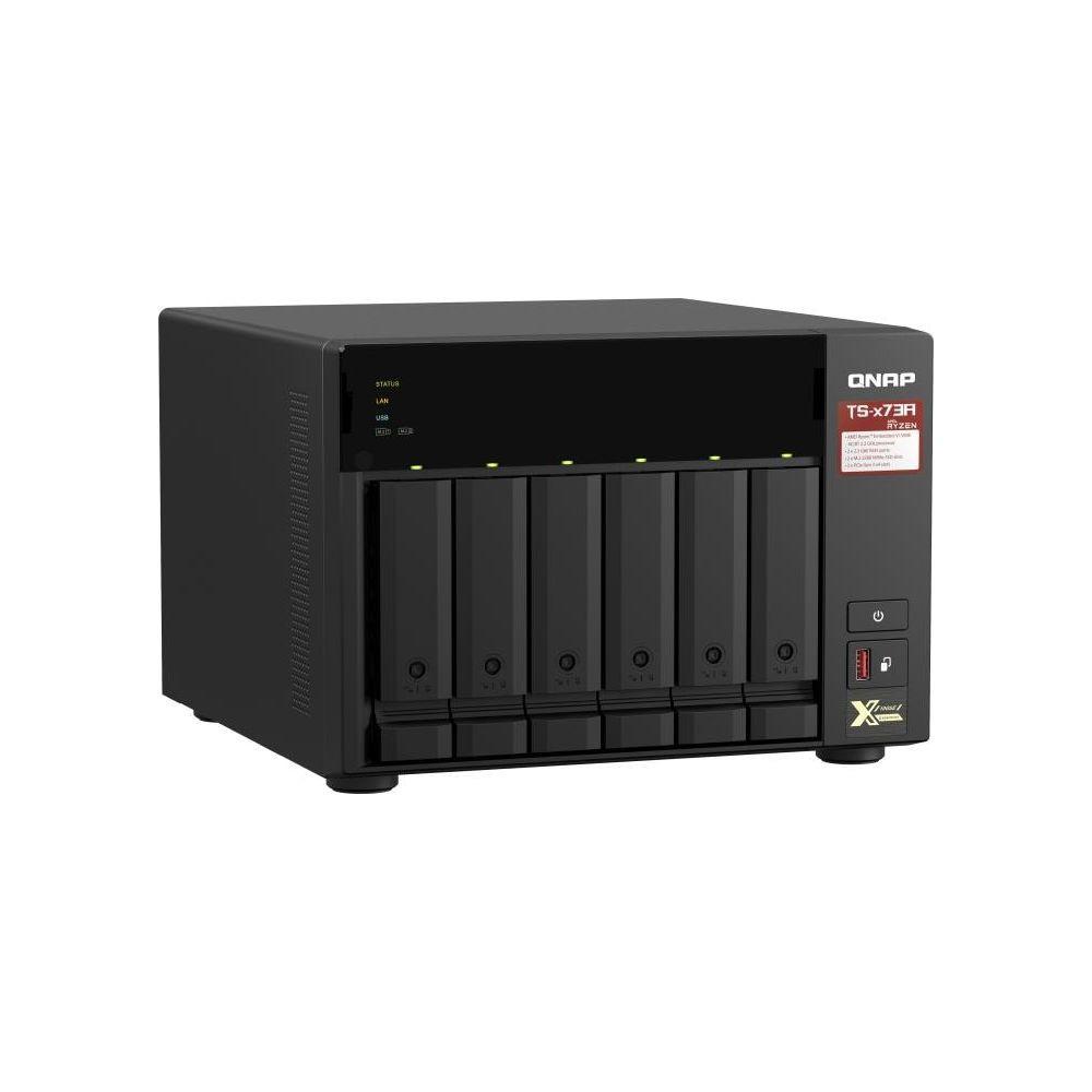 Qnap  TS-673A NAS Tower Collegamento ethernet LAN Nero V1500B 