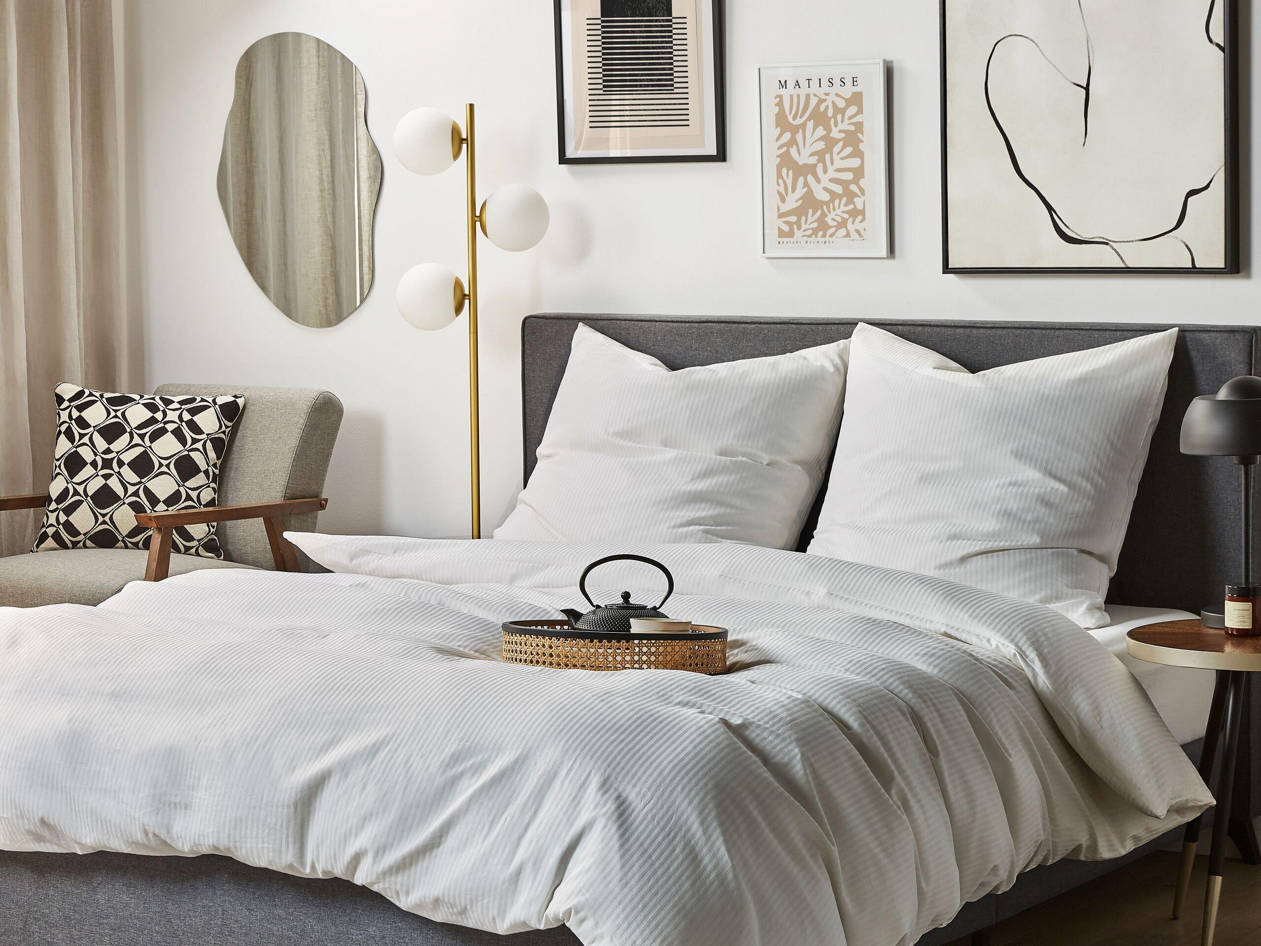 Beliani Avondale Classico Set Copripiumino in Raso di Cotone  