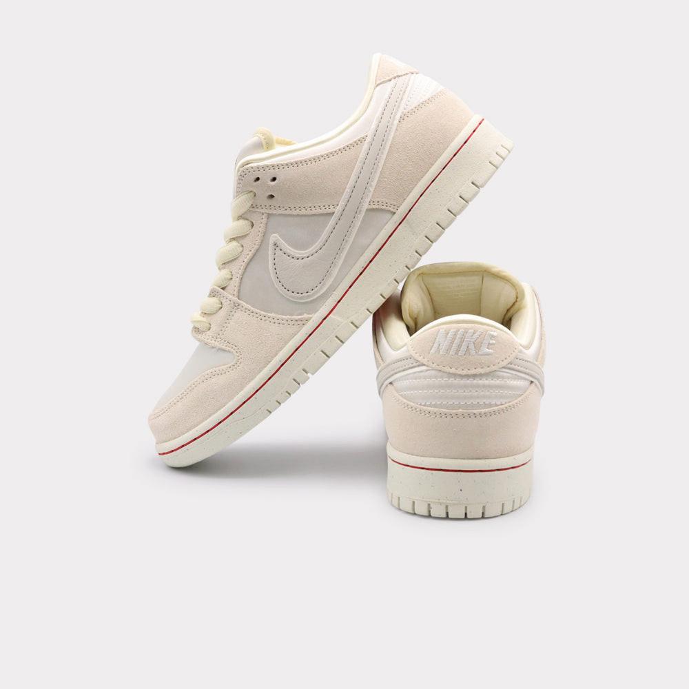 NIKE  SB Dunk Low - City of Love Bone White 