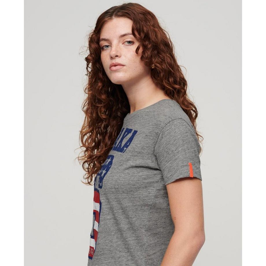 Superdry Osaka 6 T-shirt con stampa bandiera  