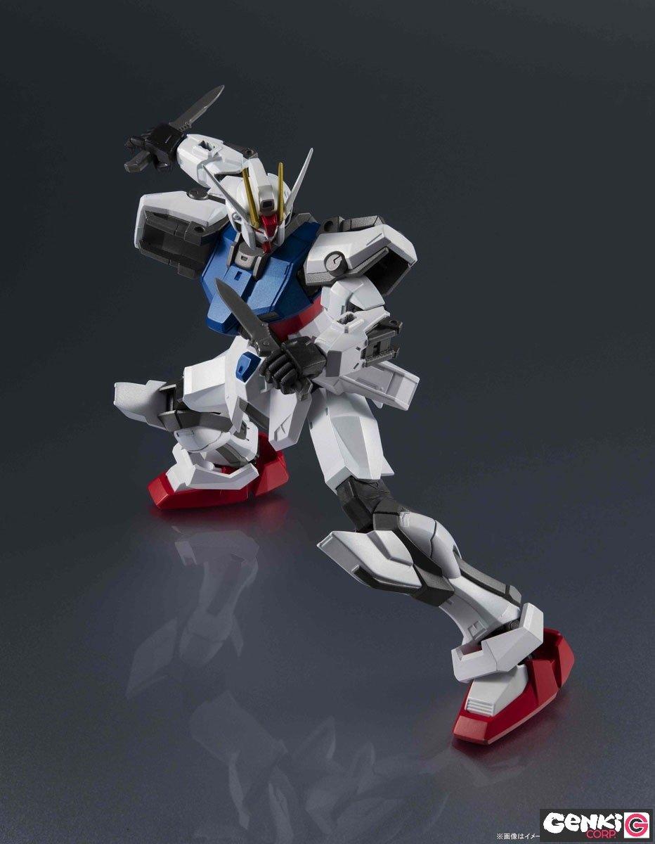 Bandai  Figurine articulée - Gundam Universe - Gundam - GAT-X105 Strike 