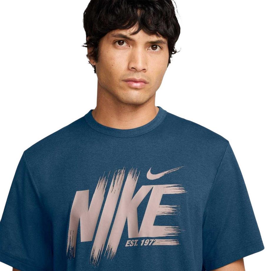 NIKE Dri-FIT T-Shirt  