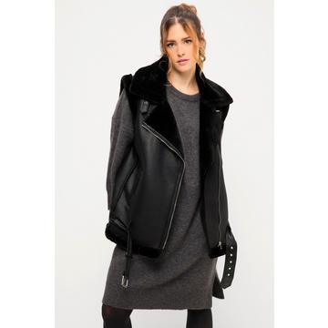 Gilet in stile biker con shearling, colletto da camicia, zip obliqua e due tasche con zip