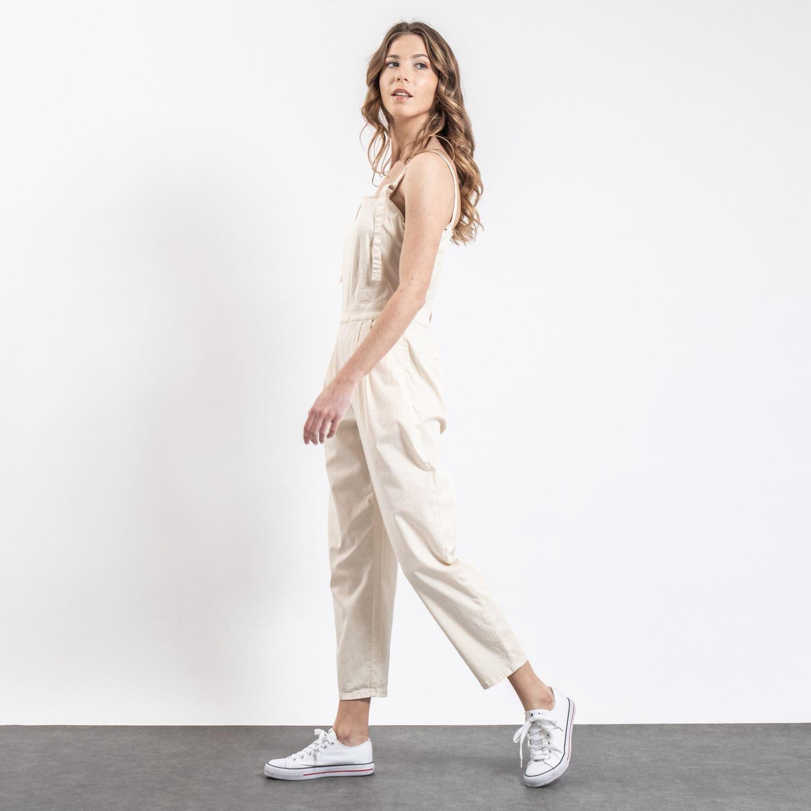 Picture  TULEE STRETCH PANTS 