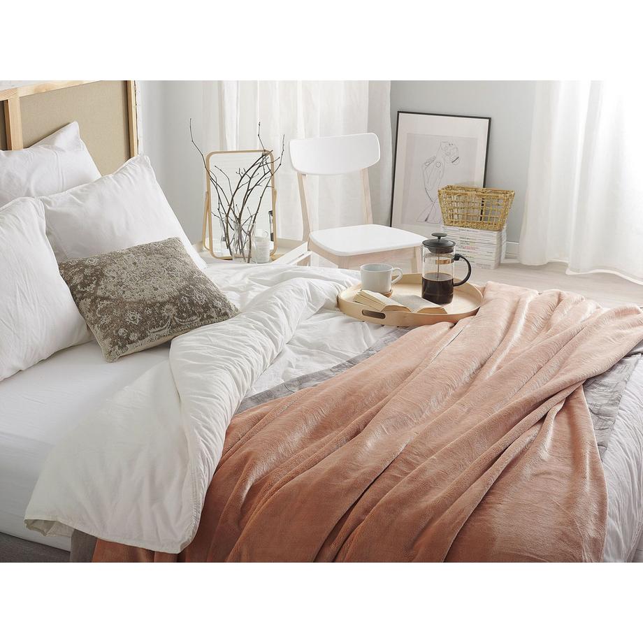 Beliani Couverture Polaire Moderne TERKE en Polyester  