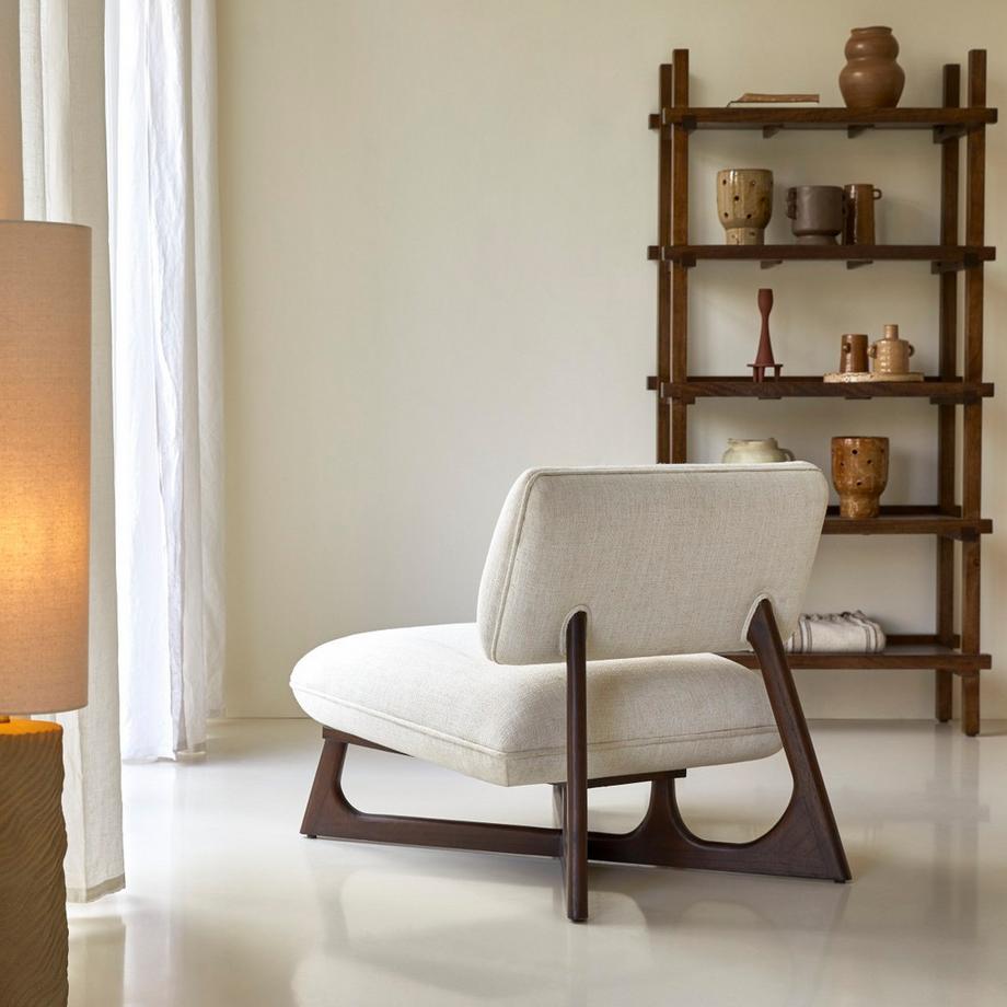 Tikamoon Fauteuil bas en mindi massif et tissu écru Brune  