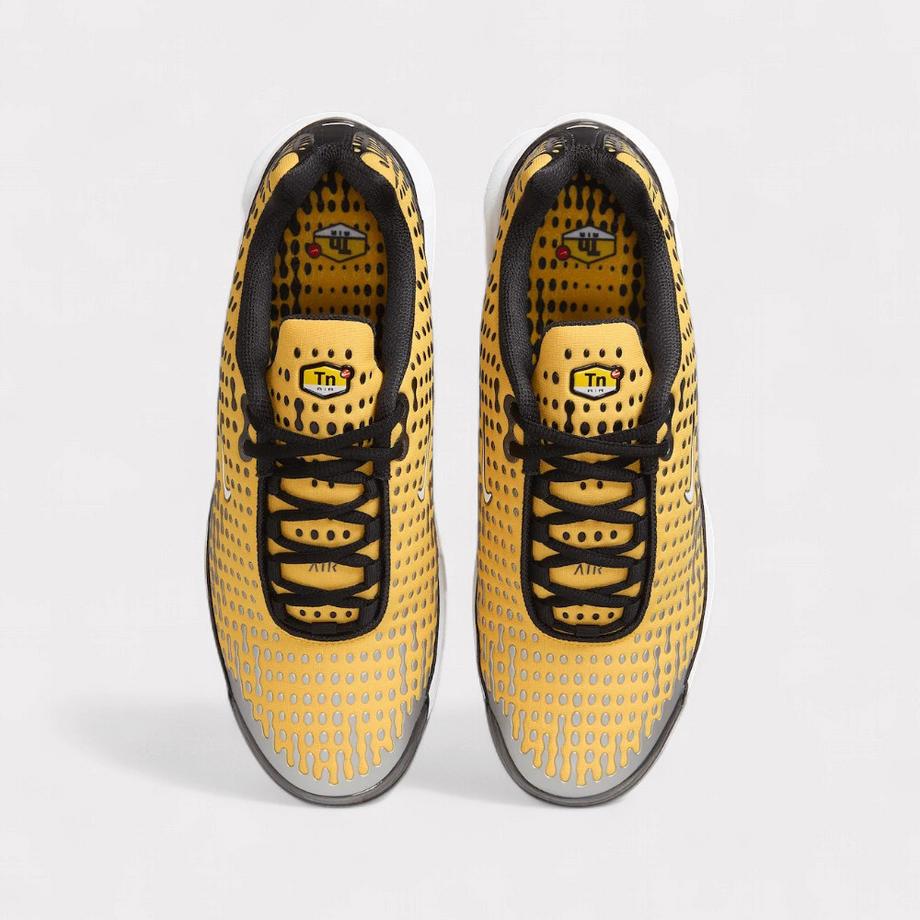 NIKE Air Max Plus VII Sneakers  